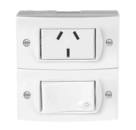 LLAVE JELUZ EXT BLANCO 1 PTO+ TOMA - JELUZ - 03637
