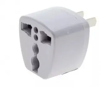 [70928] ADAPTADOR MULTIUSO 110V/220V - ILUMROS